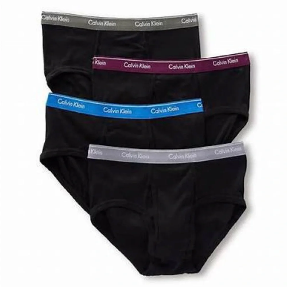 CALVIN KLEIN | Classic Fit 100% cotton briefs ASSORTED colors